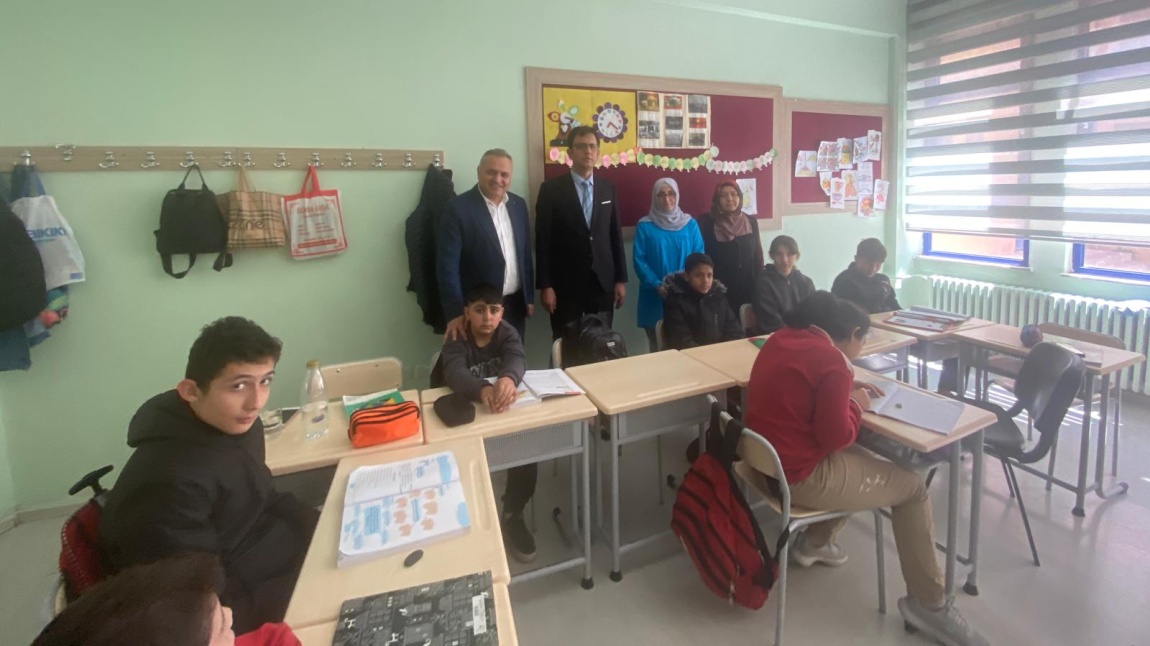 Şube Müdürümüz Aytekin KARBEYAZ Özel Eğitim Sınıfımızı Ziyaret Etti